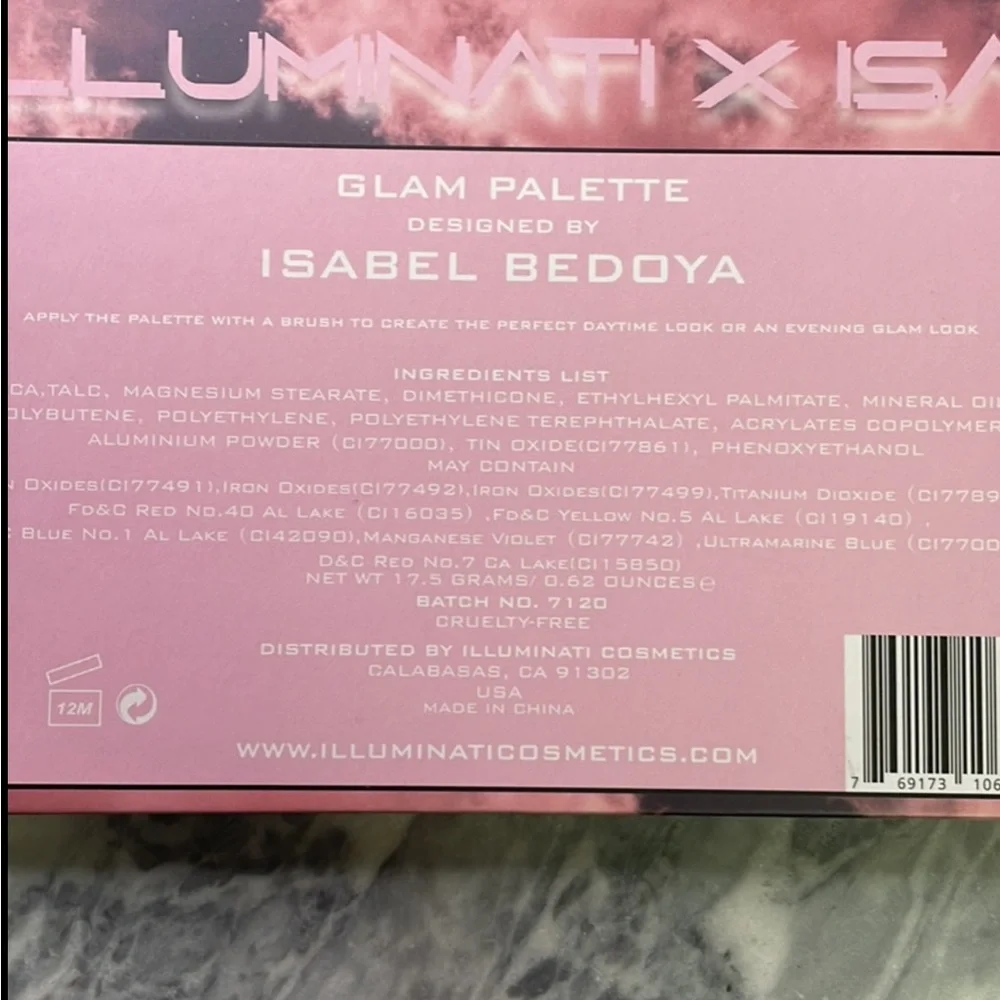 New Isabel Bedoya Illuminati x ISA Eyeshadow‎ Palette